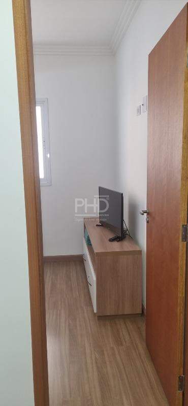 Apartamento à venda com 2 quartos, 82m² - Foto 10