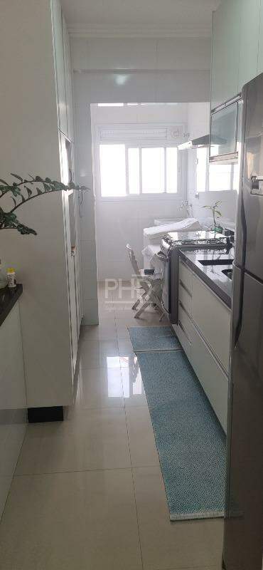 Apartamento à venda com 2 quartos, 82m² - Foto 9