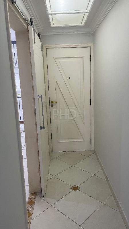 Apartamento à venda com 3 quartos, 85m² - Foto 31