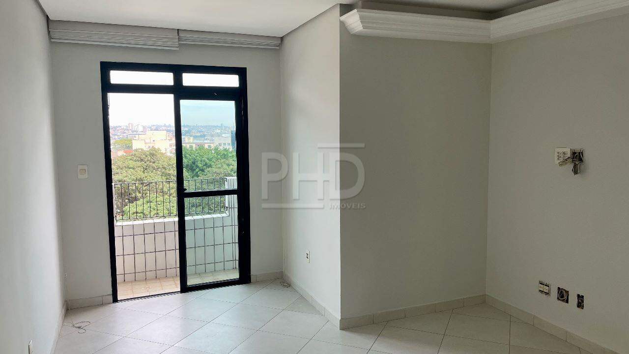 Apartamento à venda com 3 quartos, 85m² - Foto 1