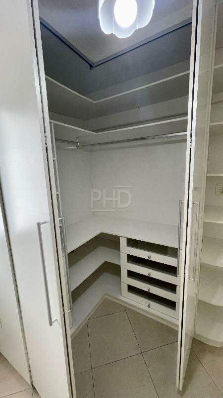 Apartamento à venda com 3 quartos, 85m² - Foto 24