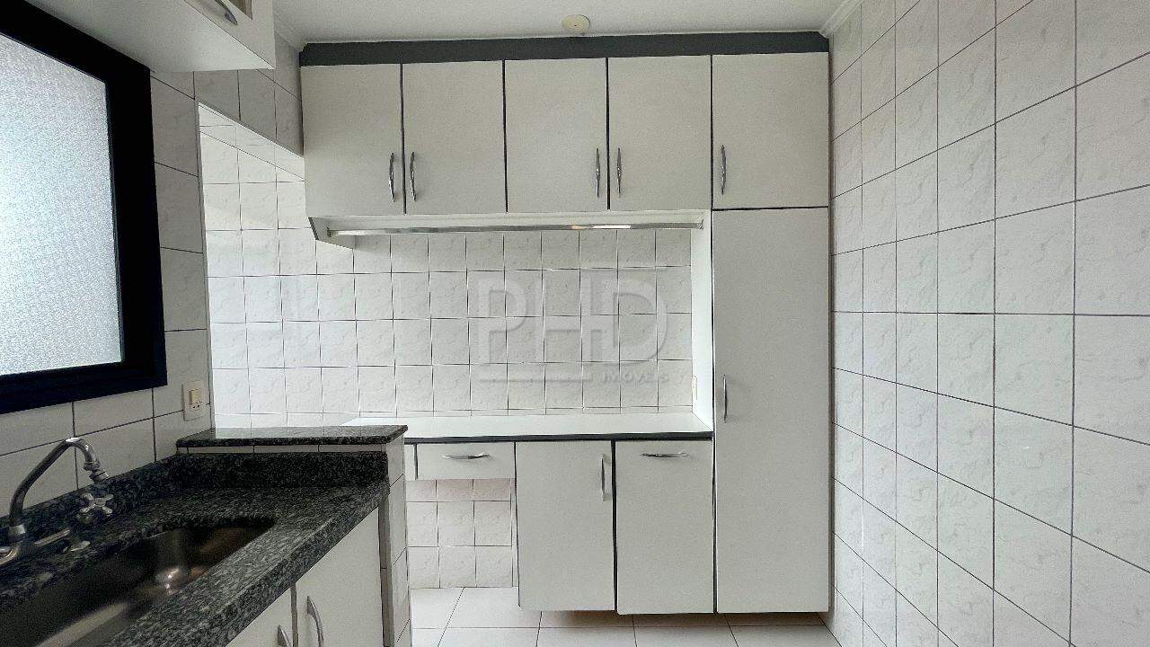 Apartamento à venda com 3 quartos, 85m² - Foto 9