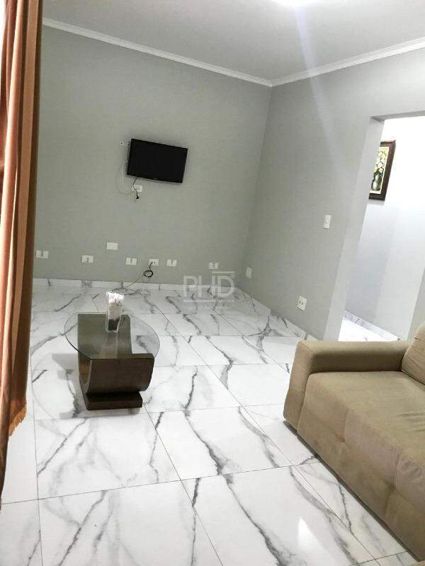 Sobrado à venda com 5 quartos, 258m² - Foto 2