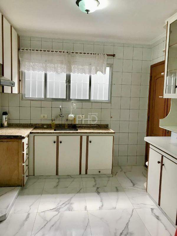 Sobrado à venda com 5 quartos, 258m² - Foto 5