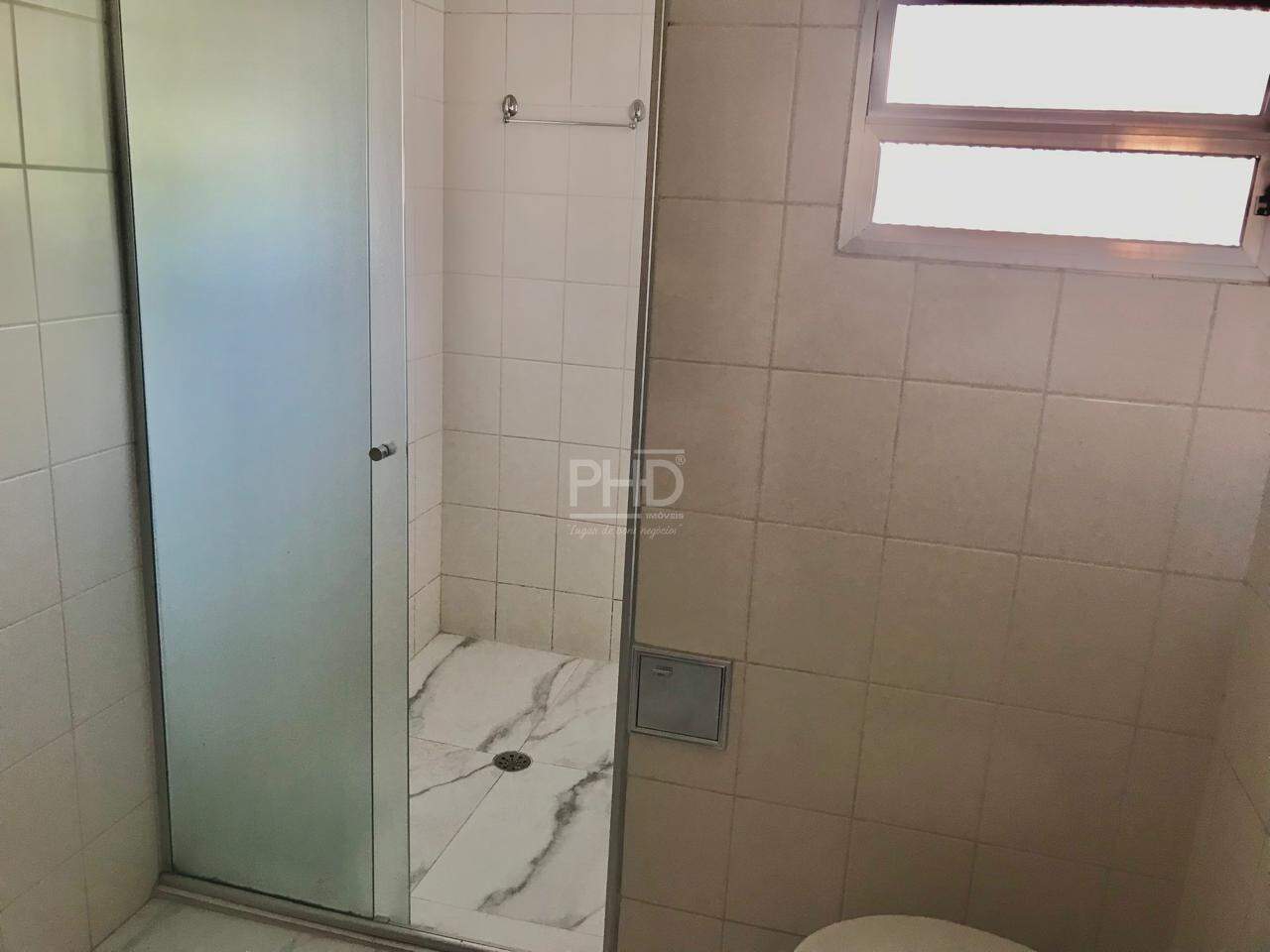 Sobrado à venda com 5 quartos, 258m² - Foto 24