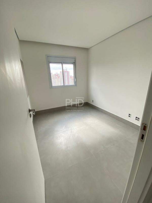 Apartamento à venda com 2 quartos, 55m² - Foto 12