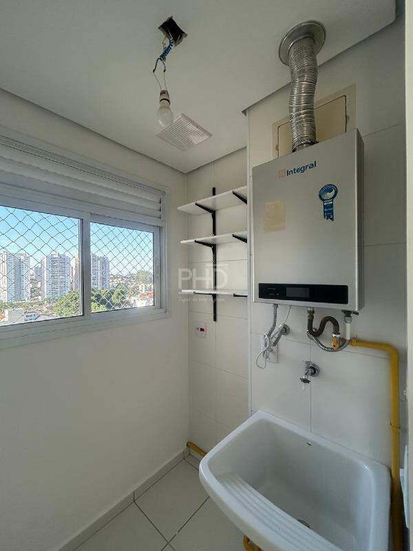 Apartamento à venda com 2 quartos, 68m² - Foto 23