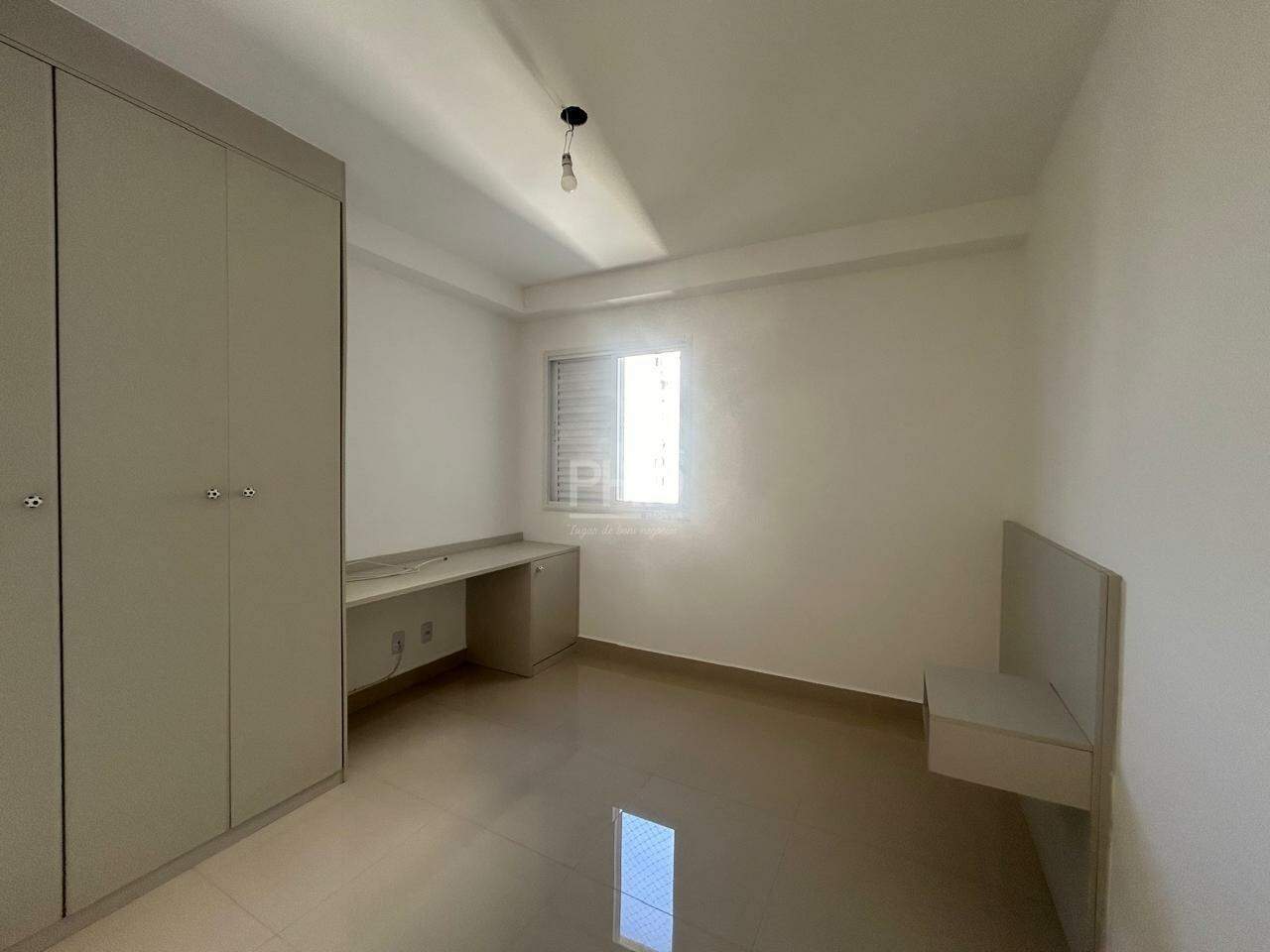 Apartamento à venda com 2 quartos, 68m² - Foto 19