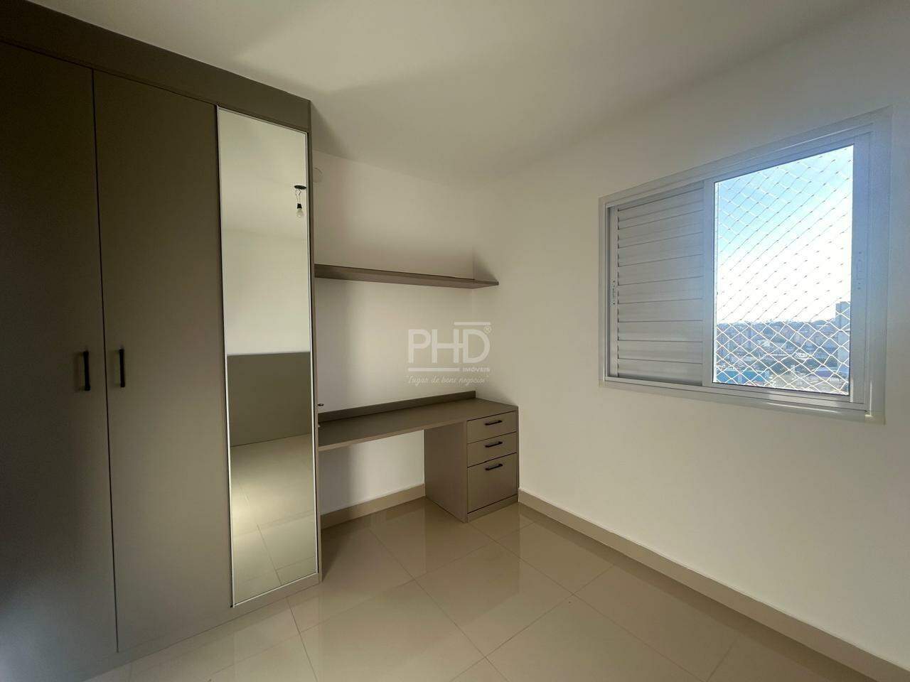 Apartamento à venda com 2 quartos, 68m² - Foto 14