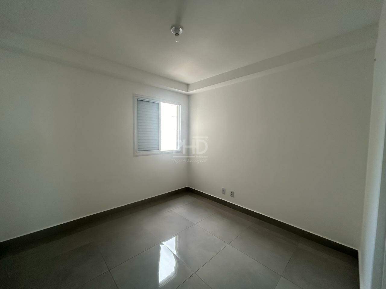 Apartamento à venda com 2 quartos, 68m² - Foto 17