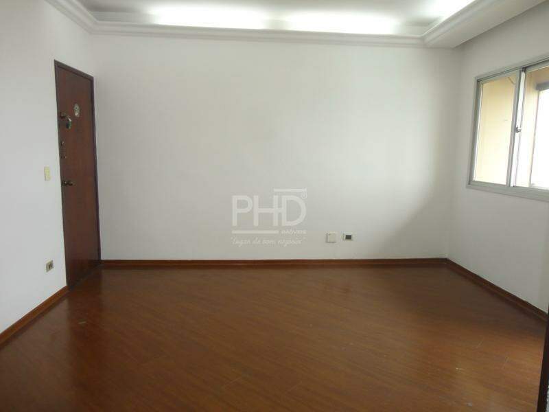 Apartamento à venda com 3 quartos, 80m² - Foto 2