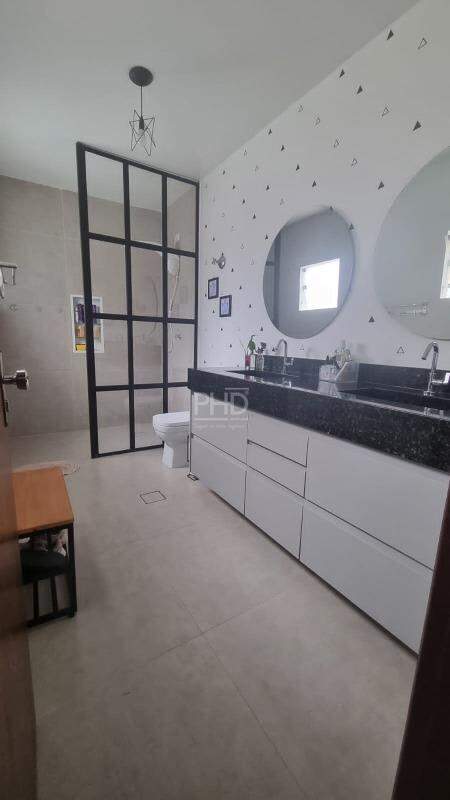 Sobrado à venda com 3 quartos, 201m² - Foto 11