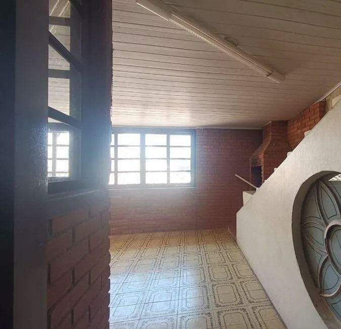 Casa à venda com 3 quartos, 177m² - Foto 7