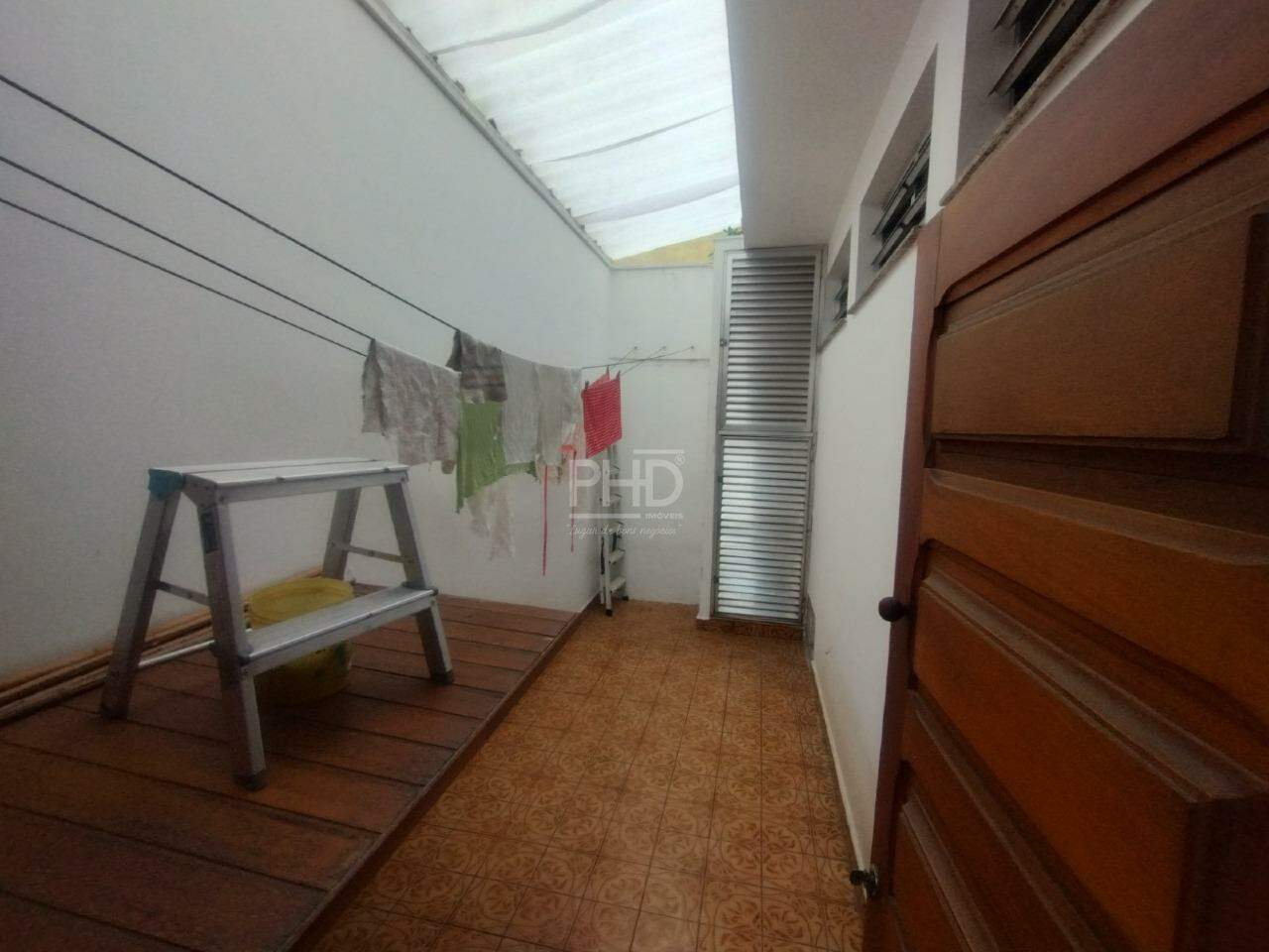 Casa à venda com 4 quartos, 336m² - Foto 29