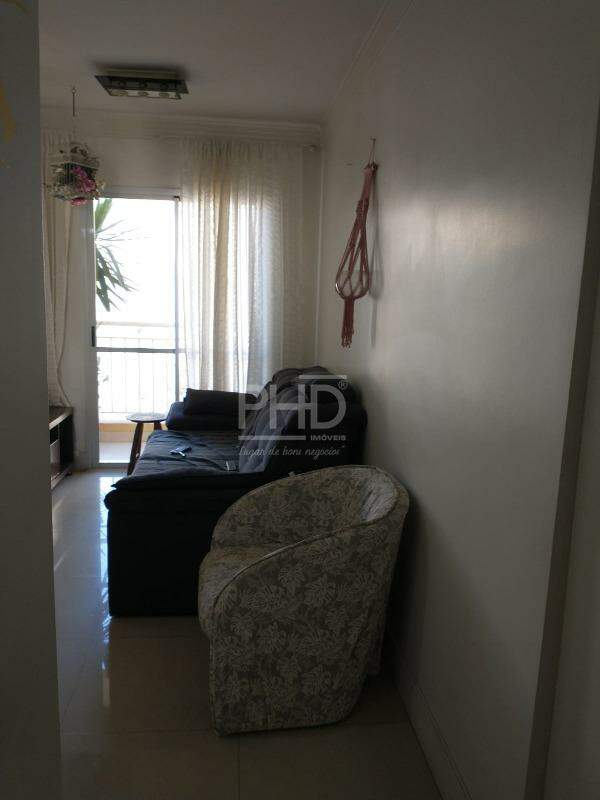 Apartamento à venda com 3 quartos, 69m² - Foto 1