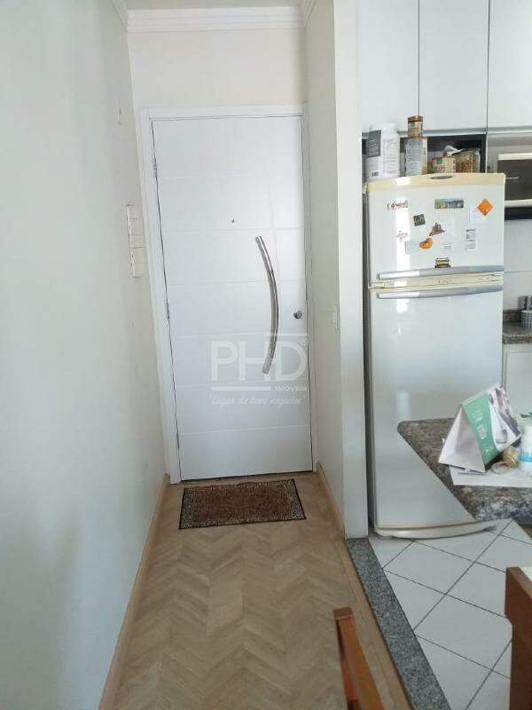 Apartamento à venda com 3 quartos, 52m² - Foto 11