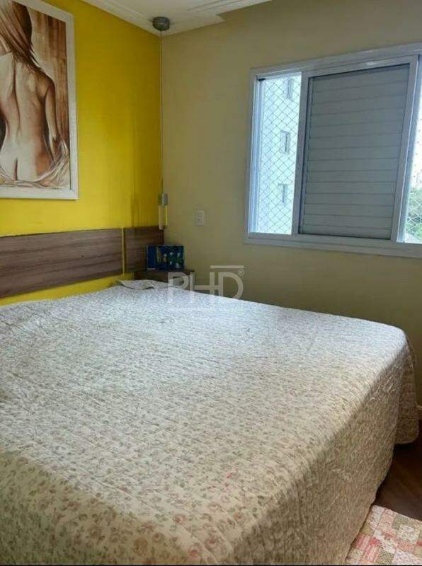 Apartamento à venda com 3 quartos, 96m² - Foto 9