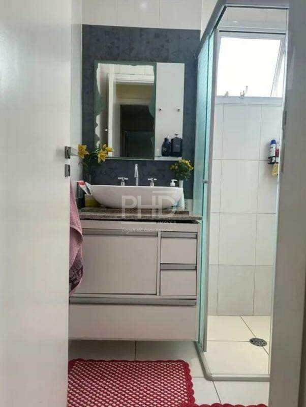 Apartamento à venda com 3 quartos, 96m² - Foto 11