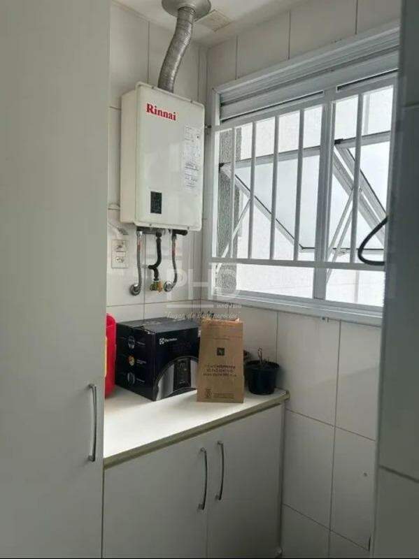 Apartamento à venda com 3 quartos, 96m² - Foto 16