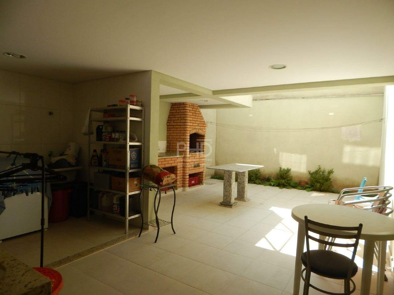 Sobrado à venda com 3 quartos, 246m² - Foto 20