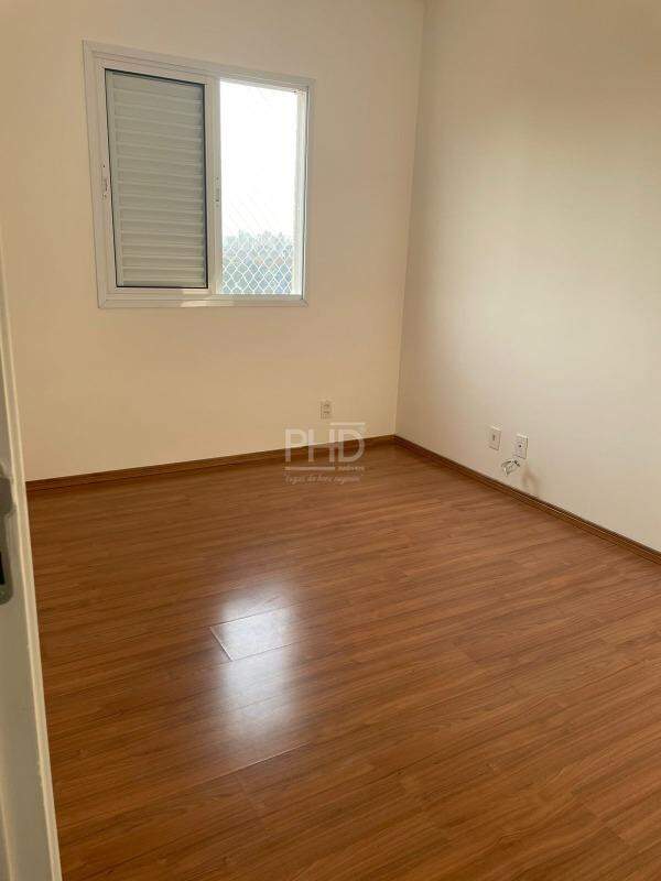 Apartamento à venda com 3 quartos, 70m² - Foto 8