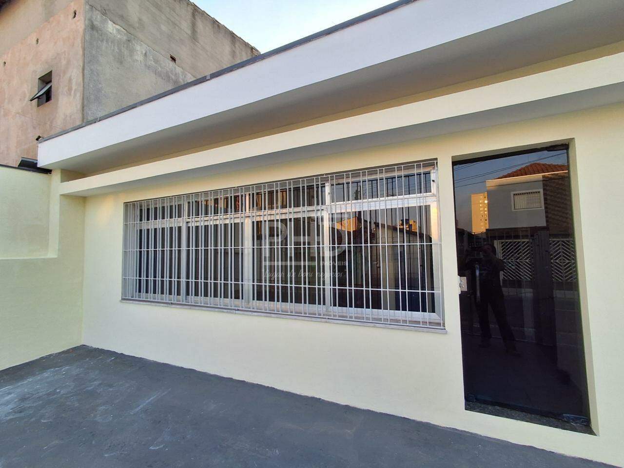 Casa para alugar com 3 quartos, 200m² - Foto 12