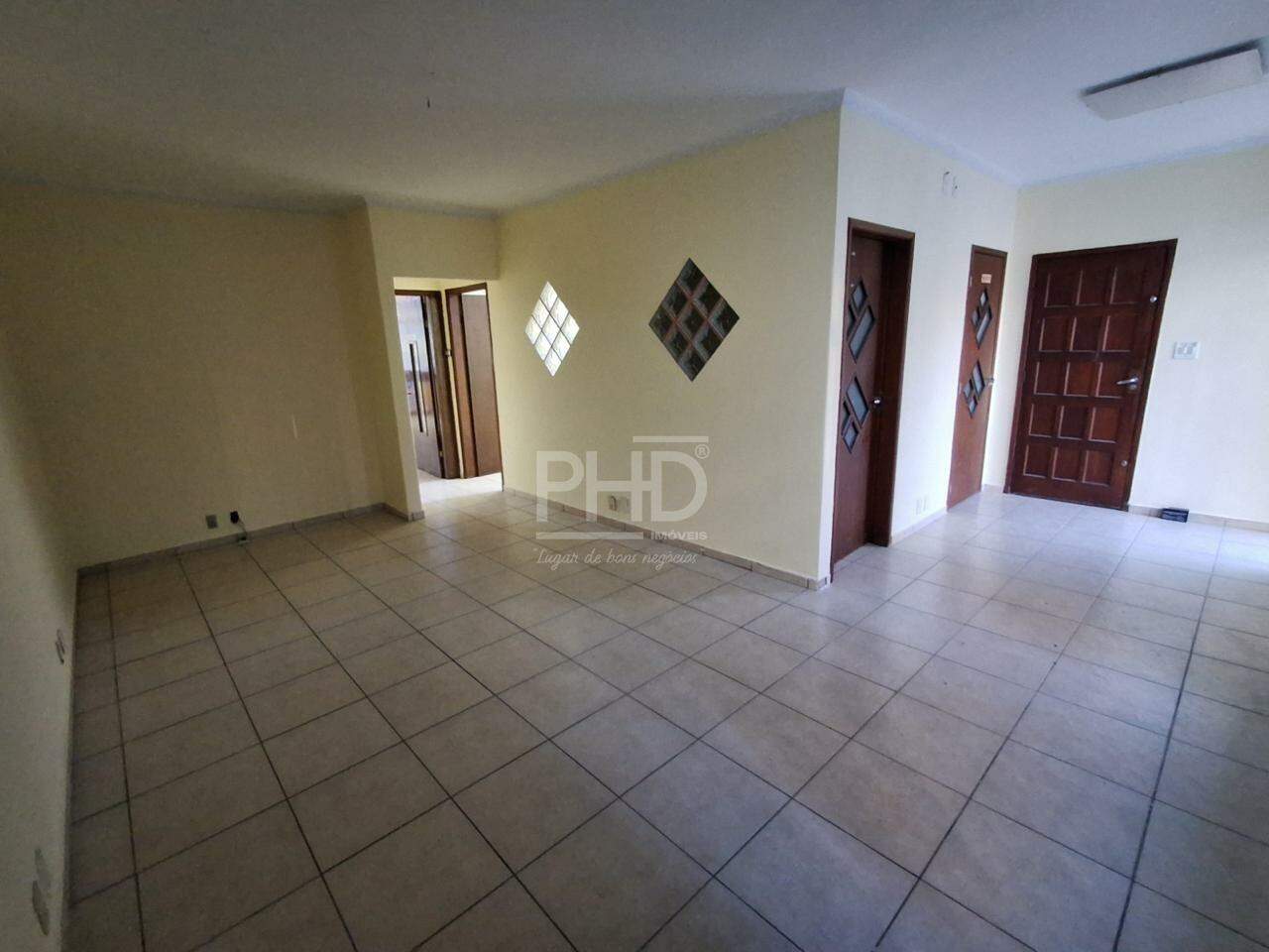 Casa para alugar com 3 quartos, 200m² - Foto 3