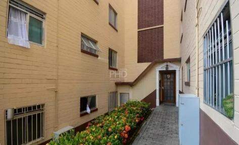 Apartamento à venda com 2 quartos, 60m² - Foto 23