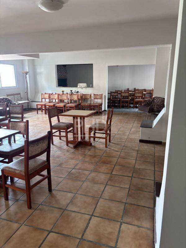 Apartamento à venda com 2 quartos, 76m² - Foto 19