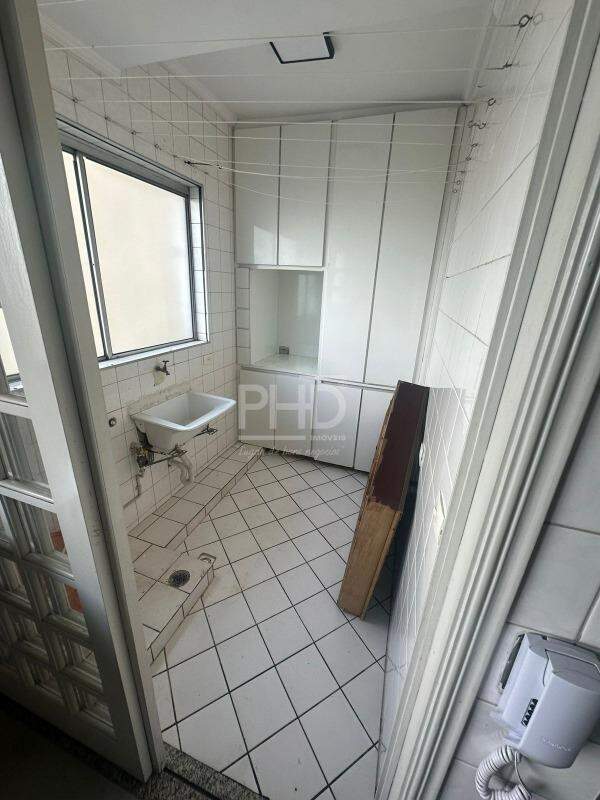 Apartamento à venda com 2 quartos, 90m² - Foto 15