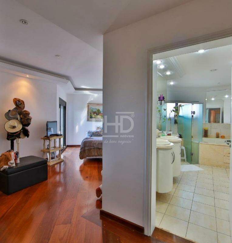 Cobertura à venda com 4 quartos, 600m² - Foto 4