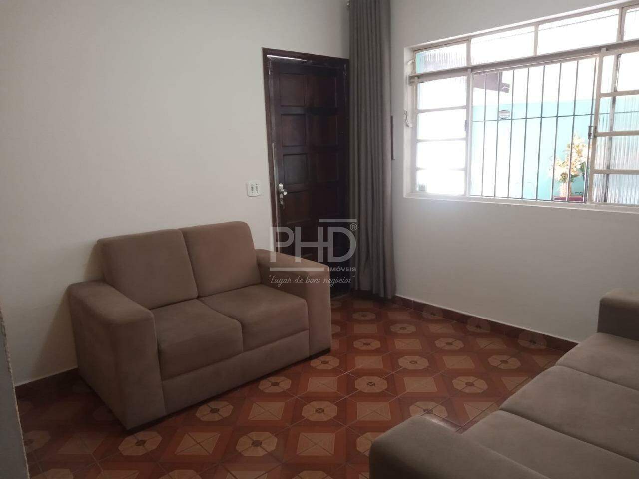 Casa à venda com 2 quartos, 126m² - Foto 2