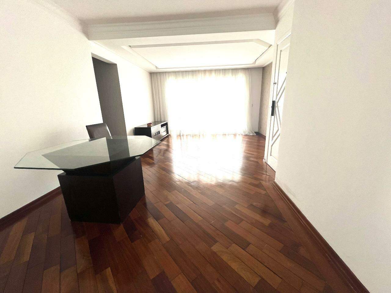 Apartamento à venda com 3 quartos, 97m² - Foto 3