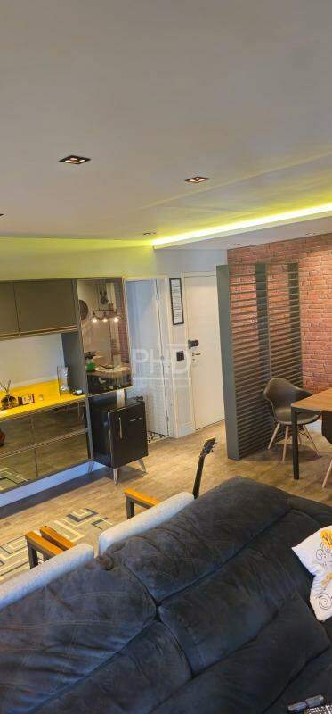 Apartamento à venda com 2 quartos, 93m² - Foto 3