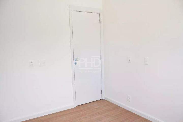 Apartamento à venda com 2 quartos, 178m² - Foto 3