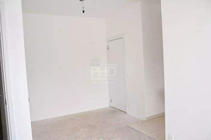 Apartamento à venda com 2 quartos, 178m² - Foto 4