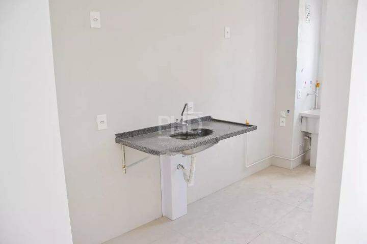 Apartamento à venda com 2 quartos, 178m² - Foto 6