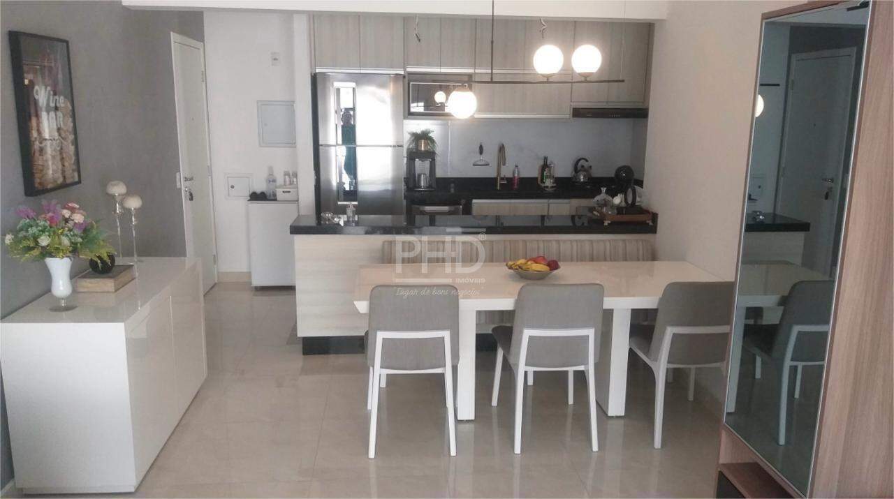 Apartamento à venda com 3 quartos, 94m² - Foto 7