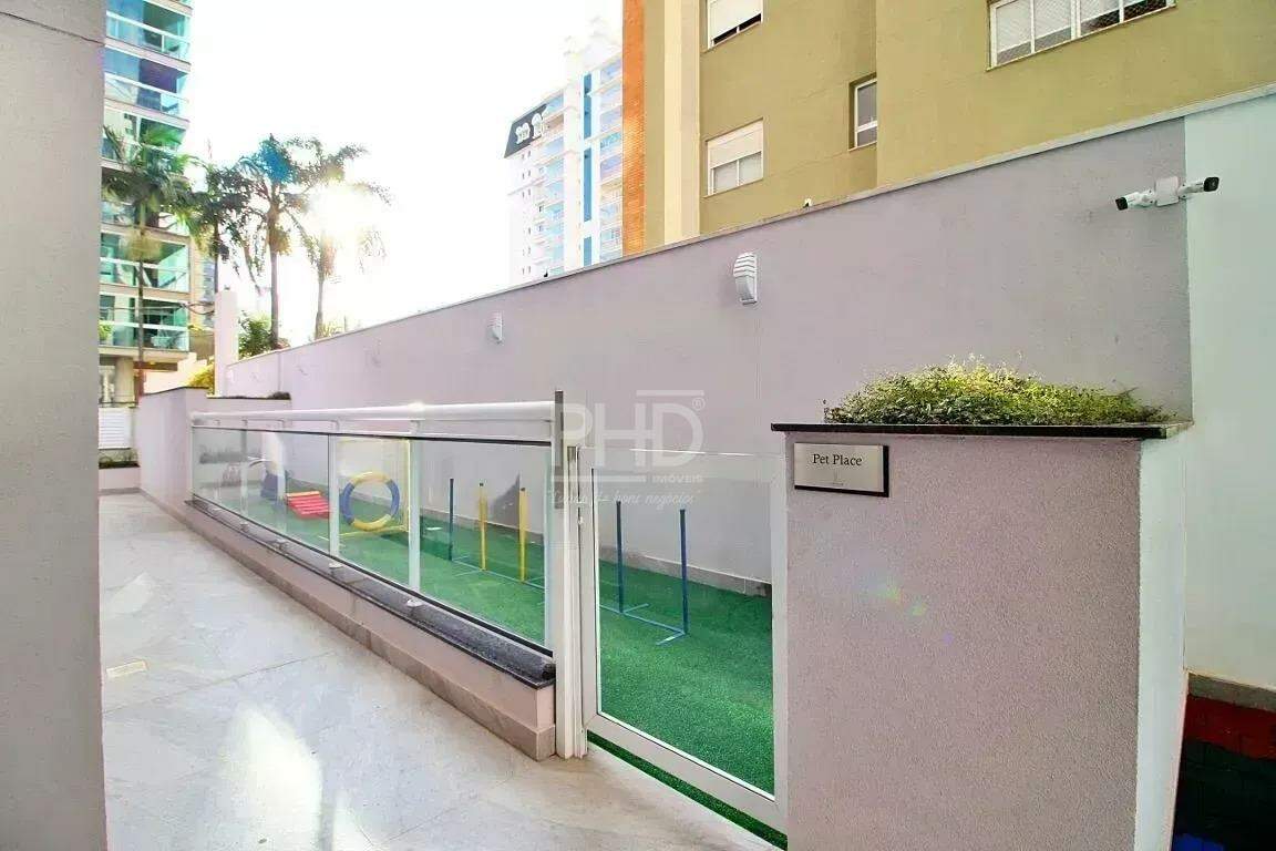 Apartamento à venda com 2 quartos, 66m² - Foto 12