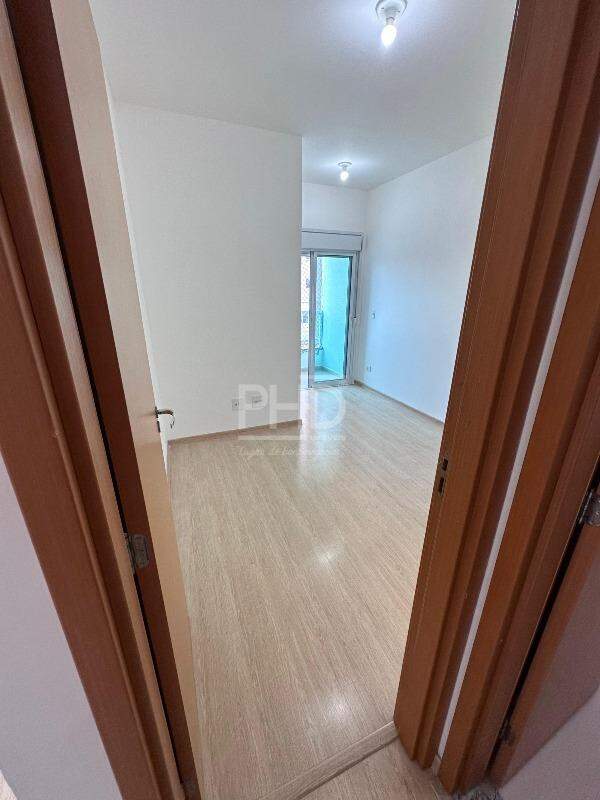 Apartamento à venda com 2 quartos, 75m² - Foto 19