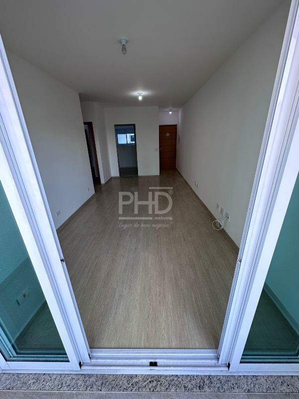 Apartamento à venda com 2 quartos, 75m² - Foto 10