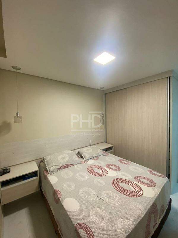 Apartamento à venda com 3 quartos, 116m² - Foto 11