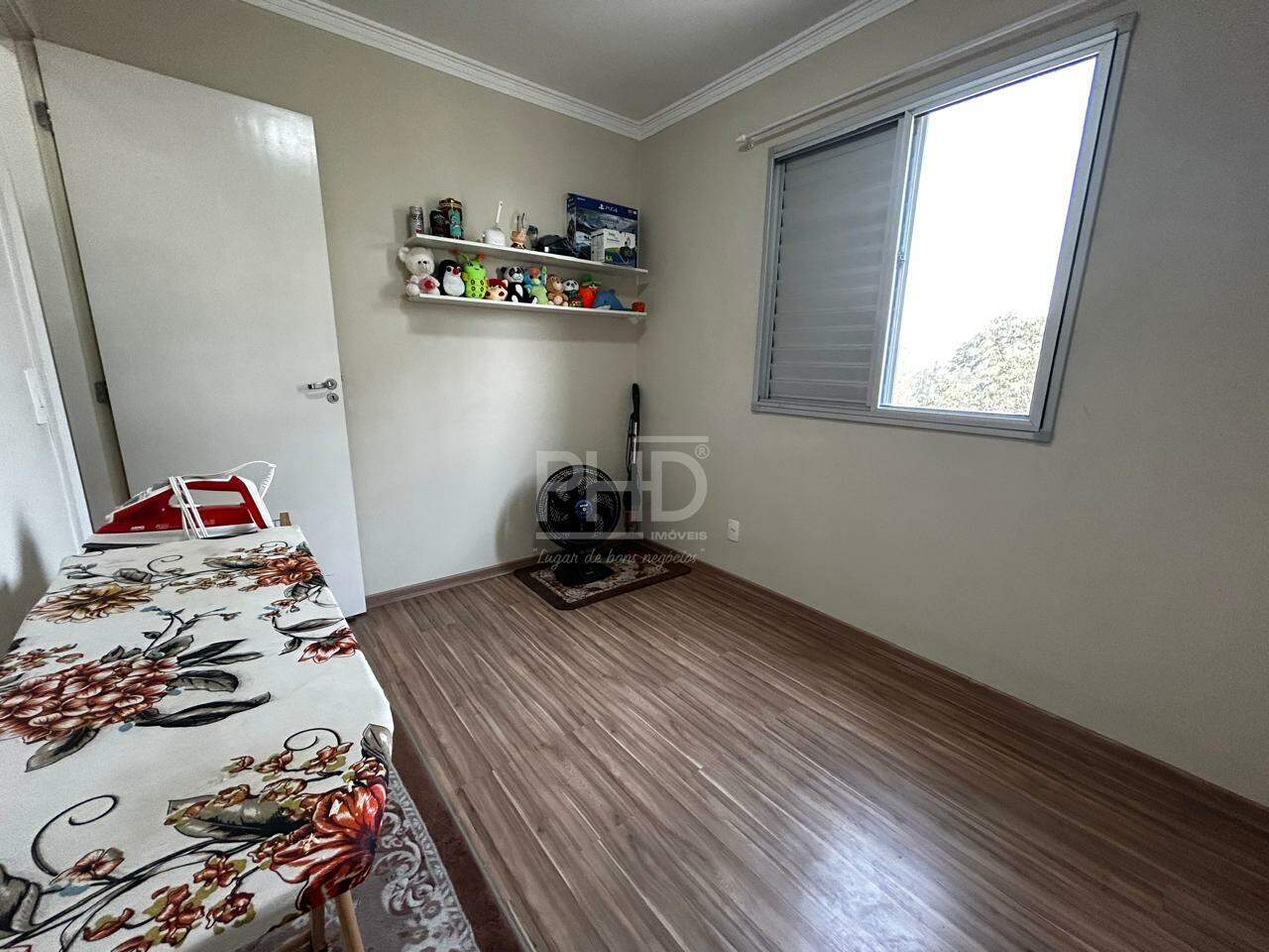 Apartamento à venda com 3 quartos, 60m² - Foto 11