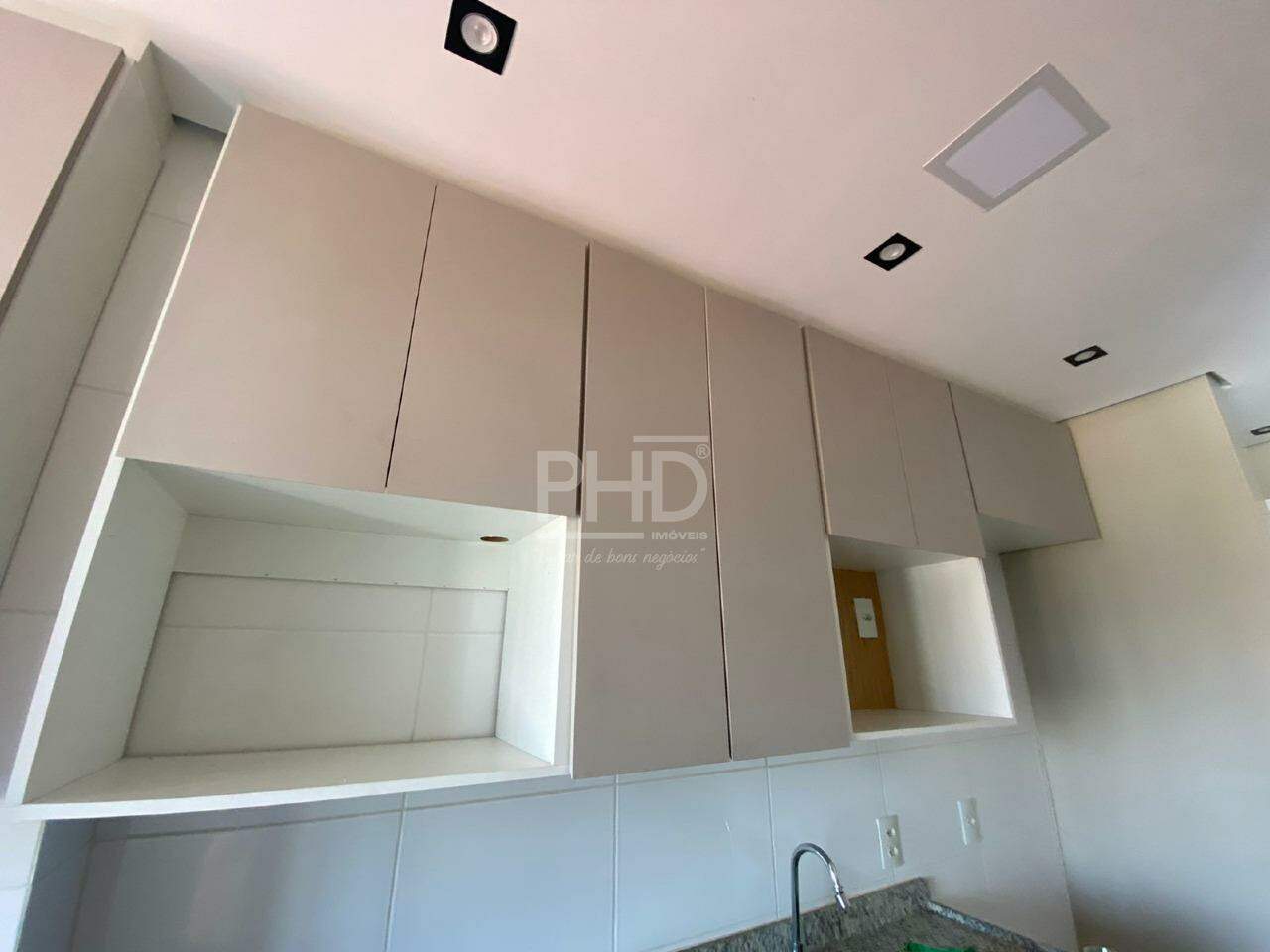 Apartamento à venda com 2 quartos, 49m² - Foto 4