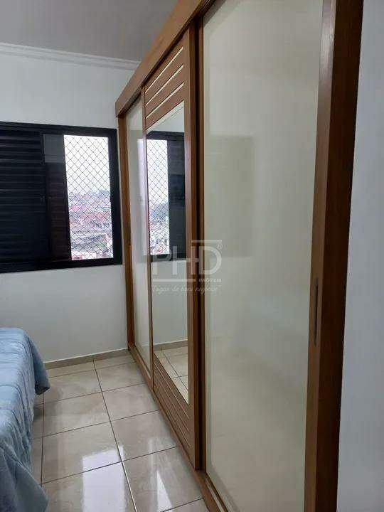 Apartamento à venda com 3 quartos, 72m² - Foto 10