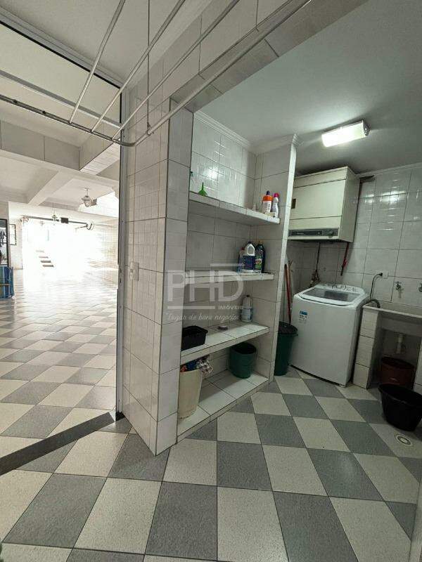 Sobrado à venda com 3 quartos, 196m² - Foto 18