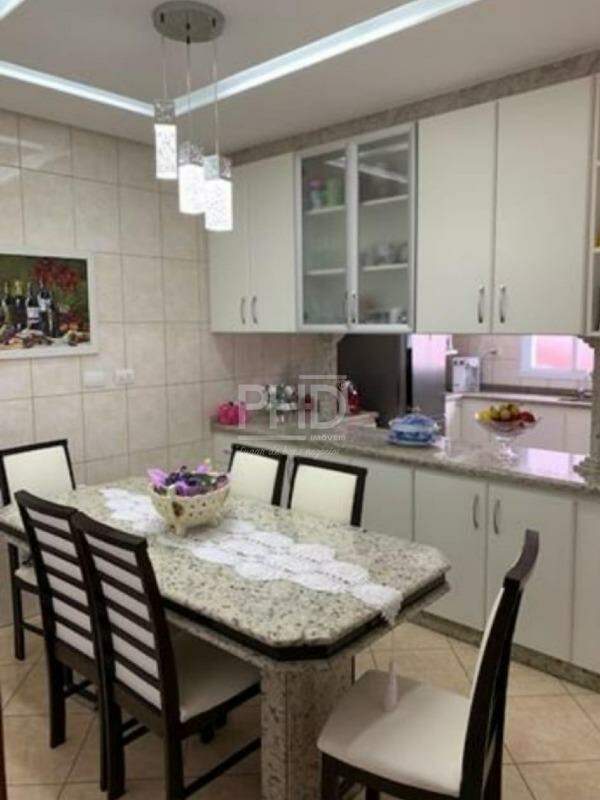 Sobrado à venda com 3 quartos, 196m² - Foto 6