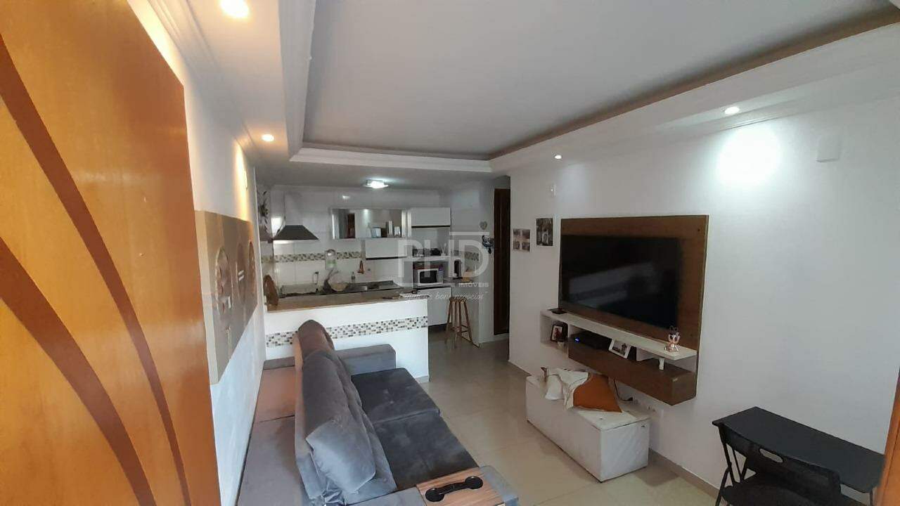 Casa à venda com 2 quartos, 184m² - Foto 9