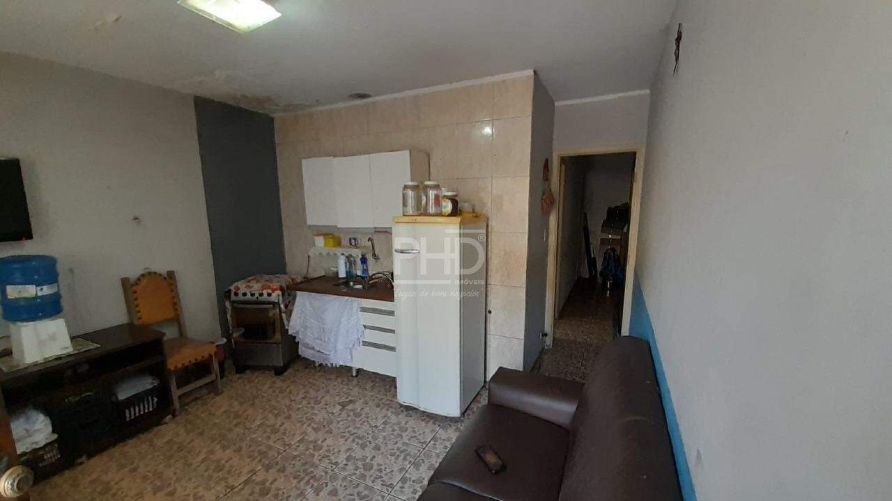 Casa à venda com 2 quartos, 184m² - Foto 2