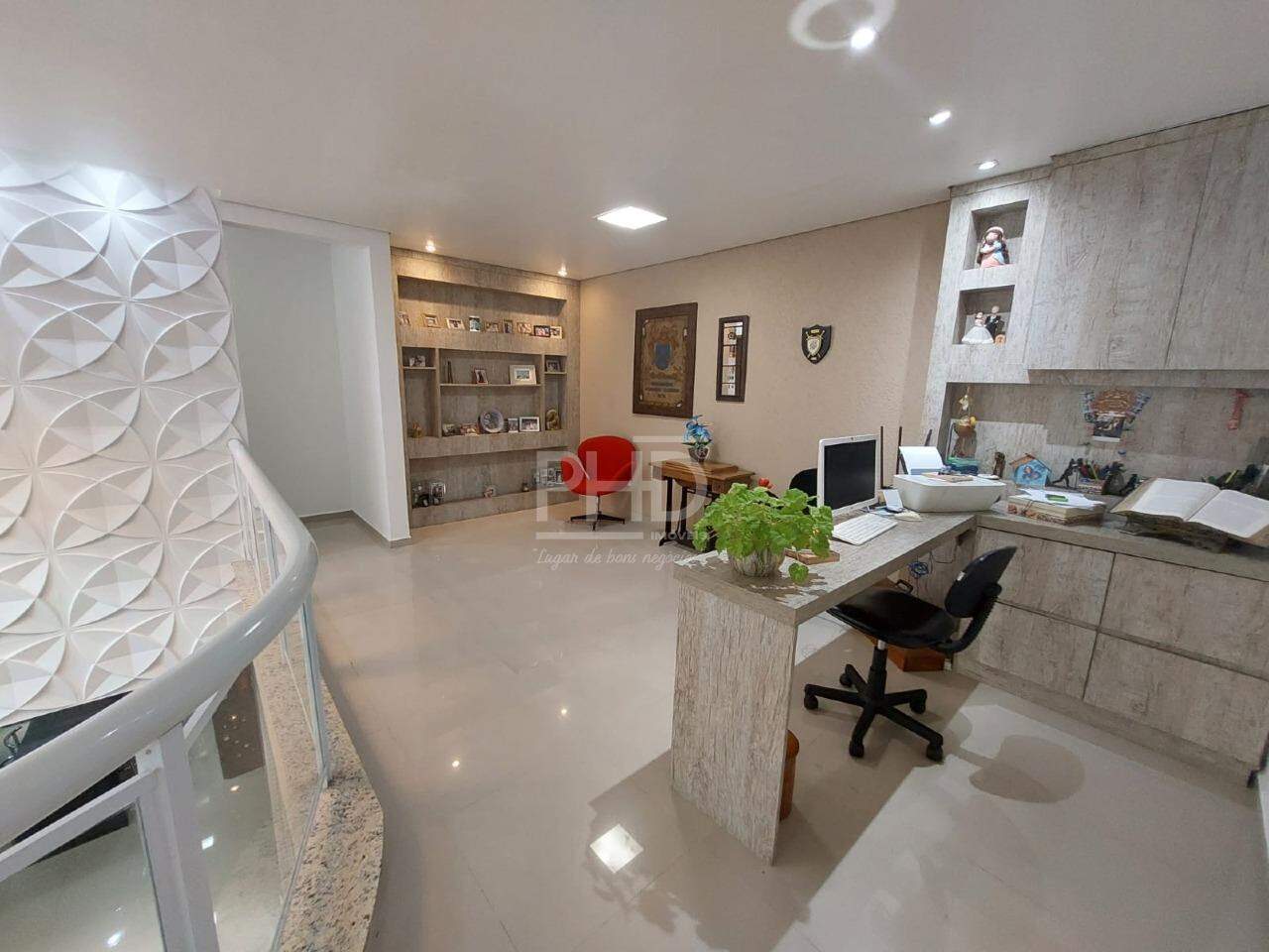 Sobrado à venda com 3 quartos, 309m² - Foto 31